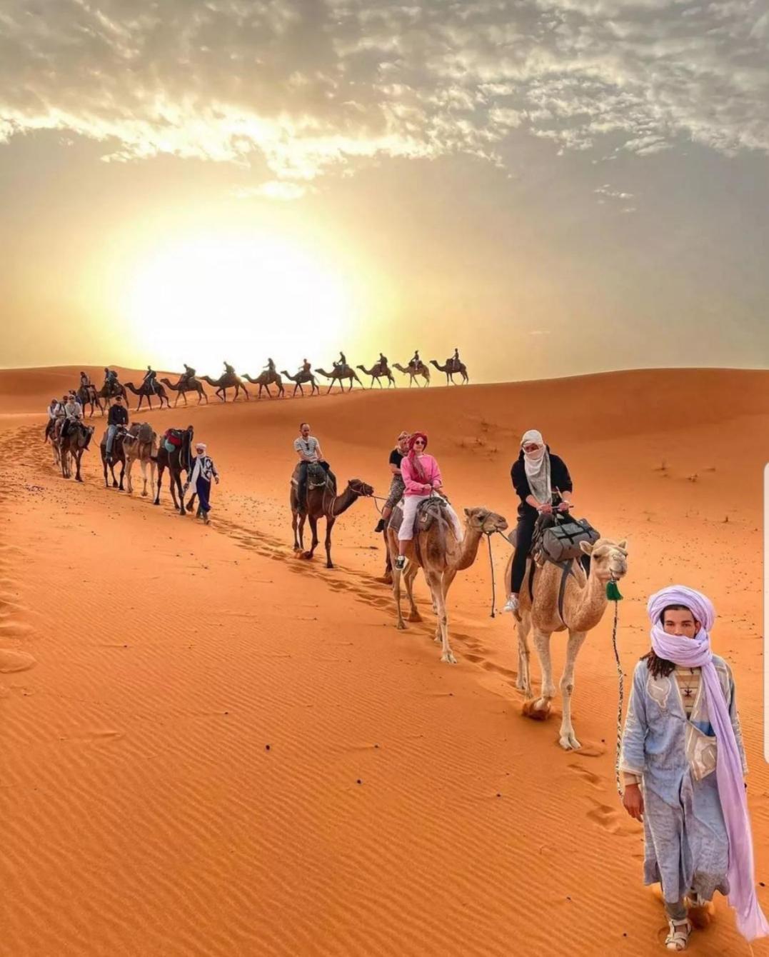 Best Luxury Camp Merzouga Esterno foto